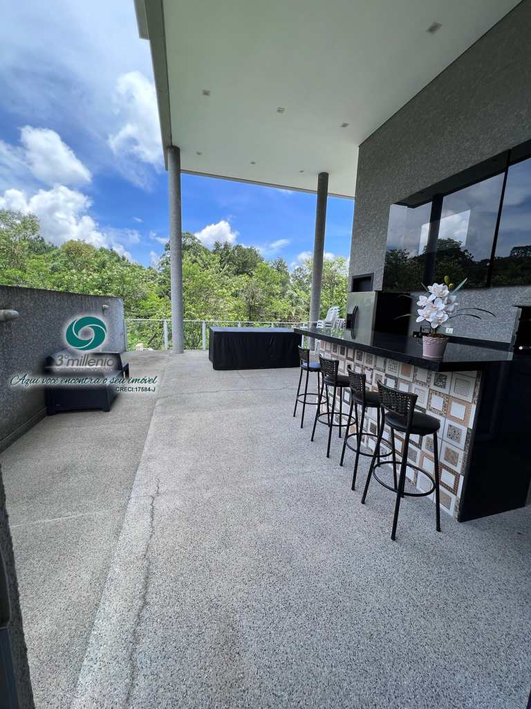 Casa em Cotia, no bairro Jardim Colibri
