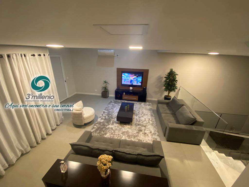 Casa em Cotia, no bairro Jardim Colibri