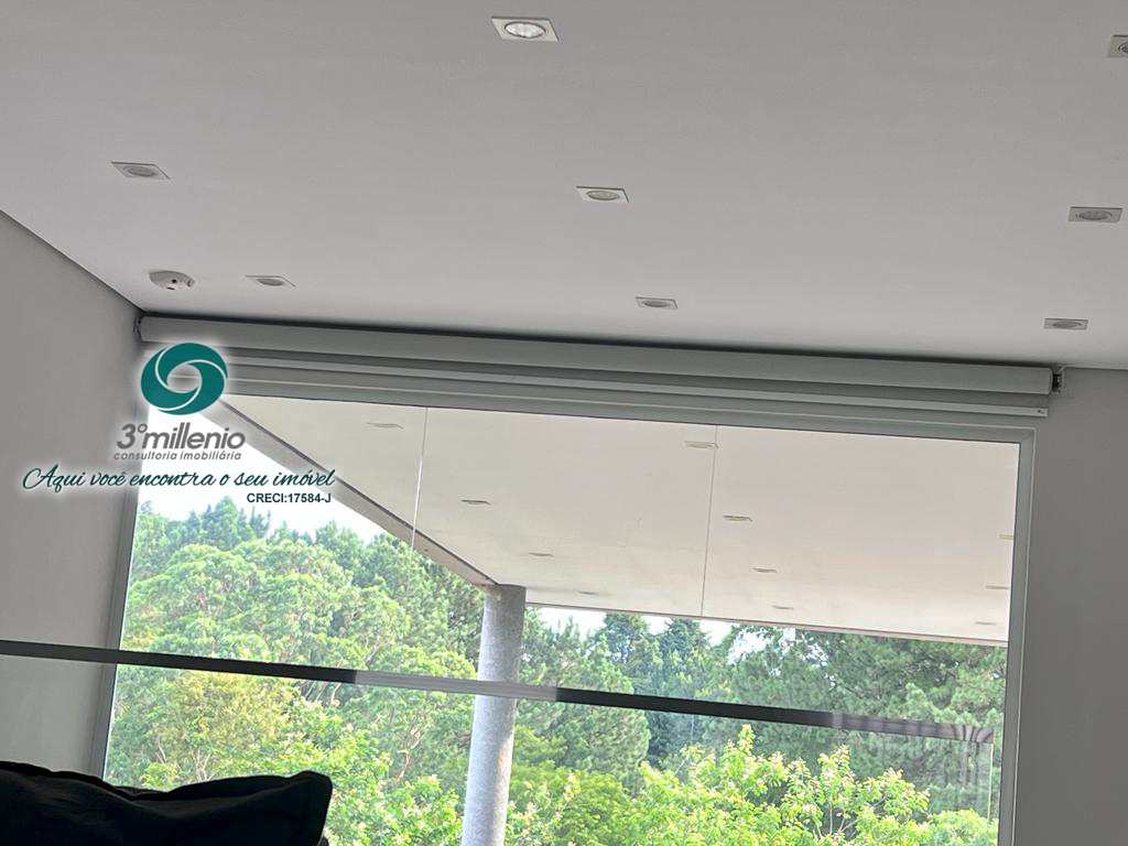 Casa em Cotia, no bairro Jardim Colibri