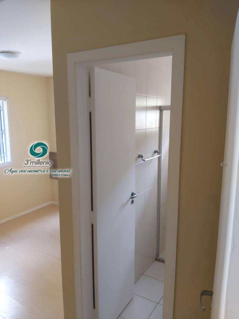 Casa em Cotia, no bairro Jardim Passárgada I