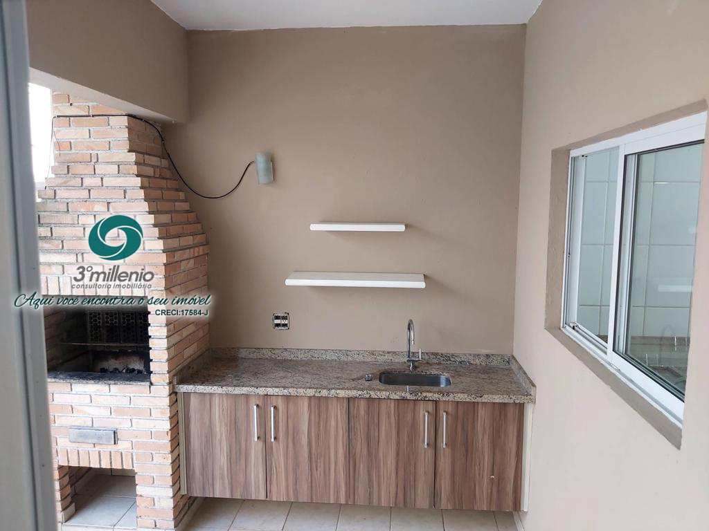 Casa em Cotia, no bairro Jardim Passárgada I