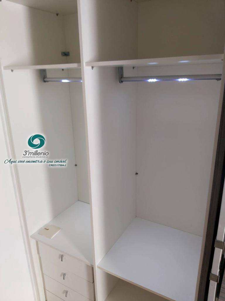 Casa em Cotia, no bairro Jardim Passárgada I