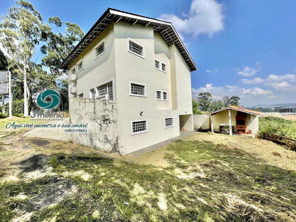 Casa Comercial em Cotia, no bairro Granja Viana II