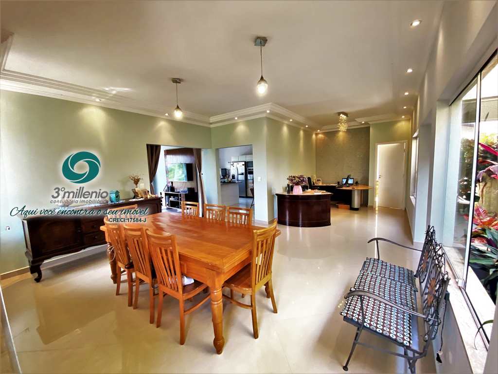 Casa em Cotia, no bairro Vila Hortência