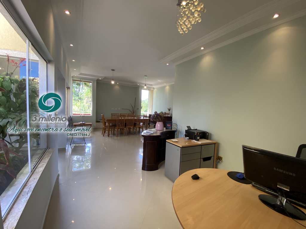 Casa em Cotia, no bairro Vila Hortência