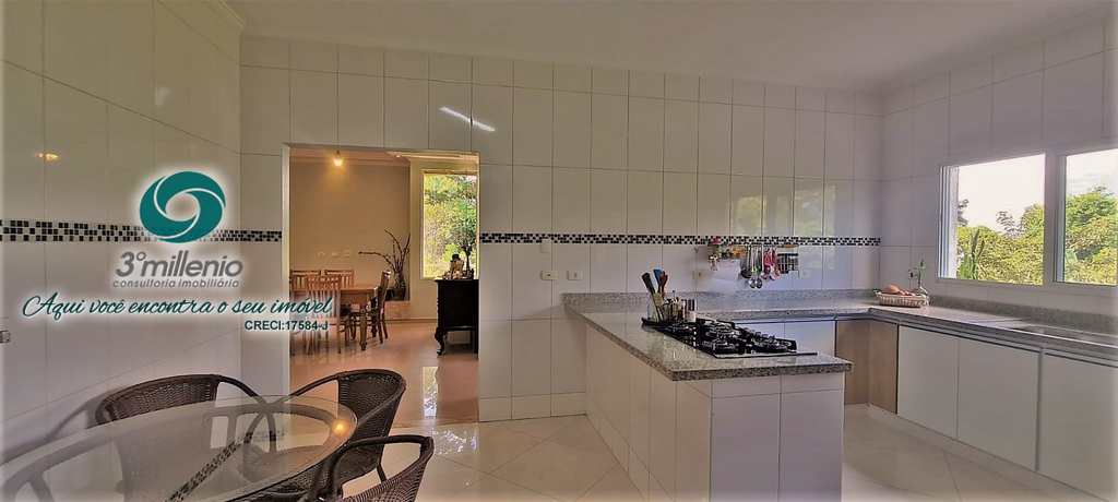 Casa em Cotia, no bairro Vila Hortência