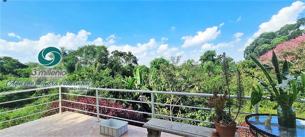 Casa em Cotia, no bairro Vila Hortência