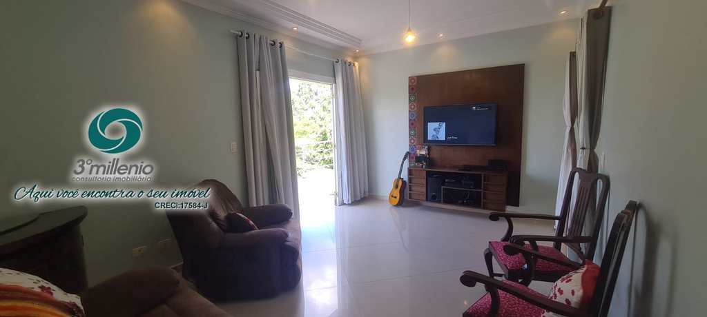 Casa em Cotia, no bairro Vila Hortência