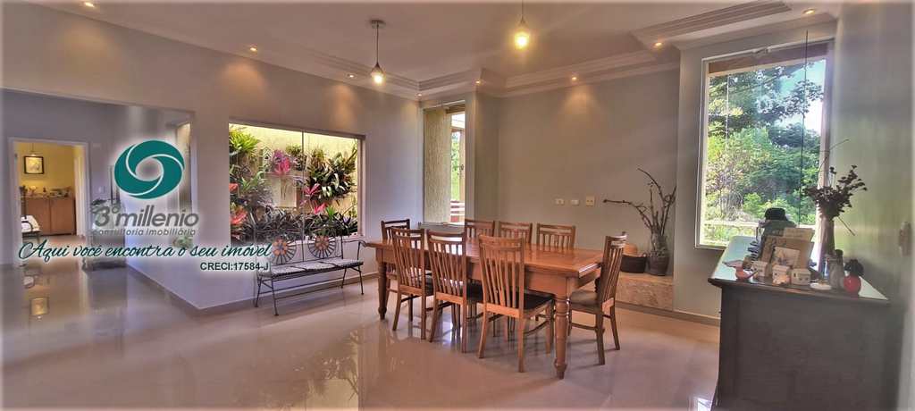 Casa em Cotia, no bairro Vila Hortência