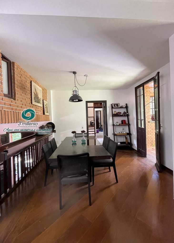 Casa em Cotia, no bairro Granja Viana II