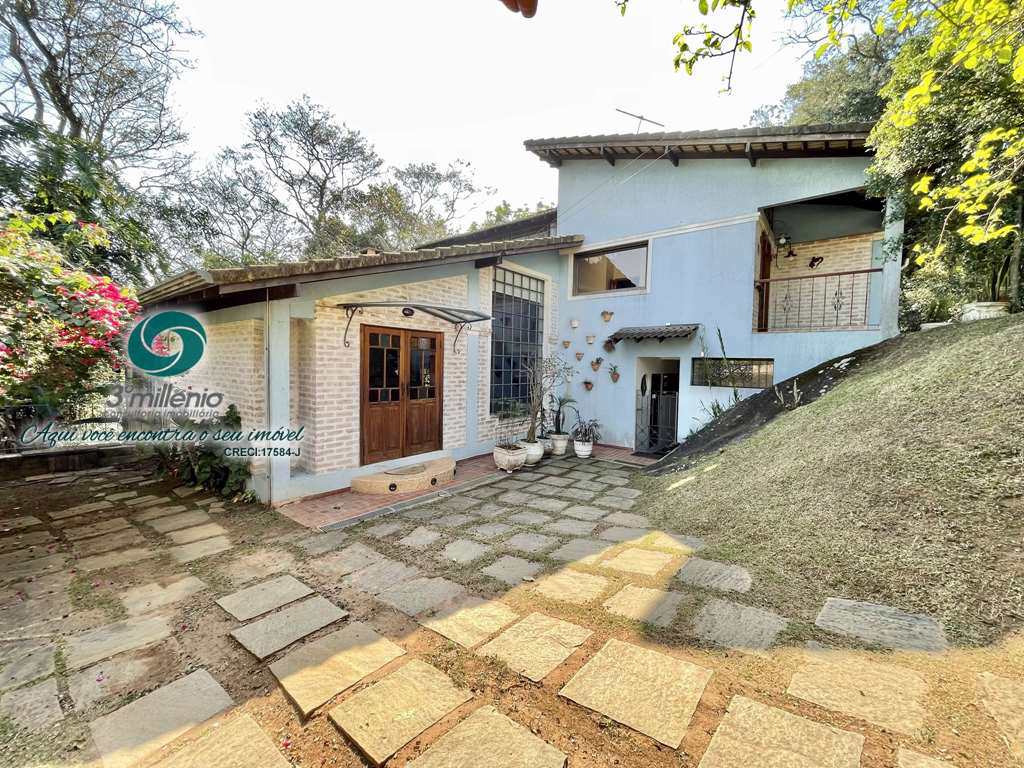 Casa em Jandira, no bairro Altos de São Fernando