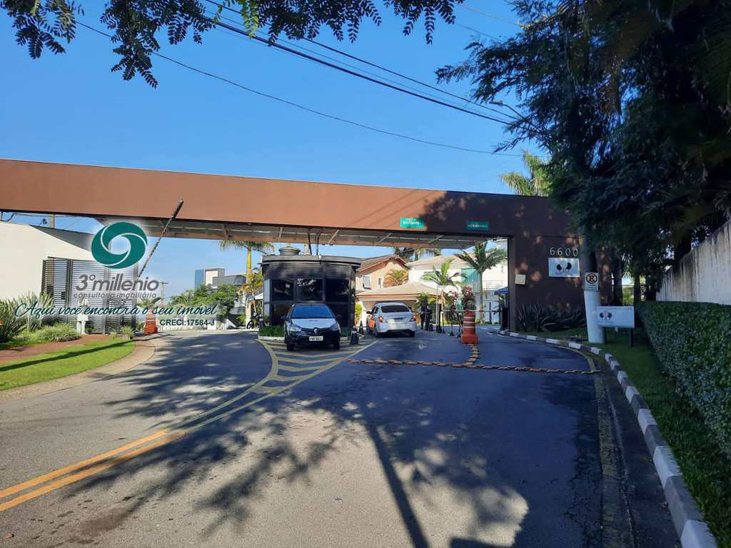 Casa em Carapicuíba, no bairro Golf Park