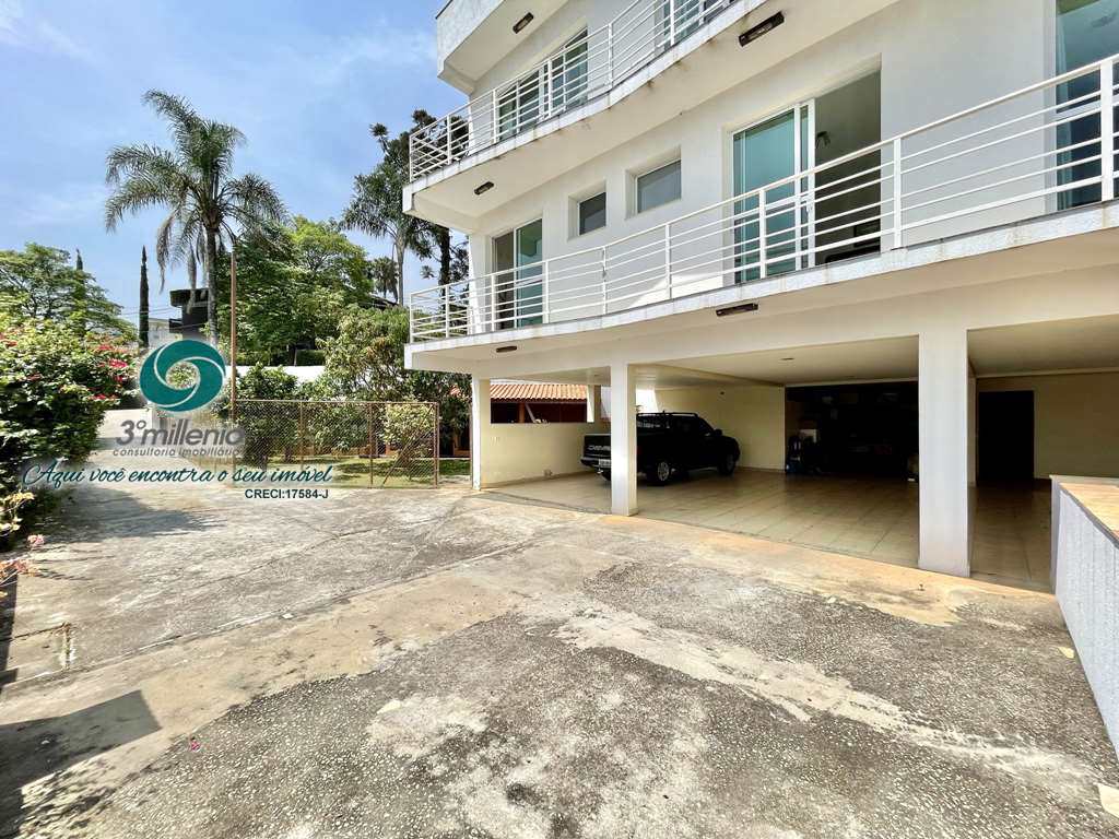 Casa em Carapicuíba, no bairro Golf Park
