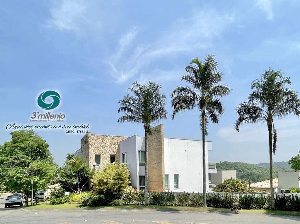 Casa em Carapicuíba, no bairro Golf Park