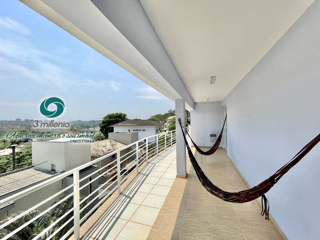 Casa em Carapicuíba, no bairro Golf Park