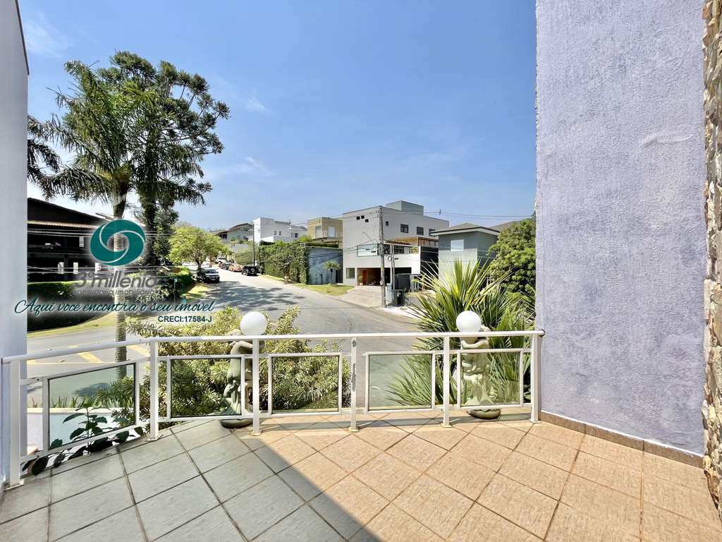 Casa em Carapicuíba, no bairro Golf Park