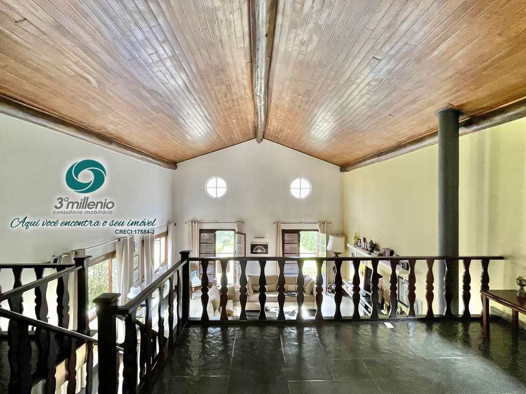 Casa em Cotia, no bairro Chácara Eliana