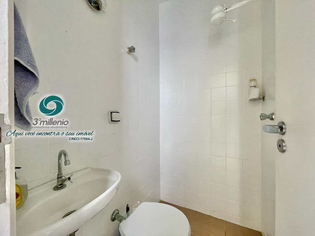 Casa em Cotia, no bairro Chácara Eliana