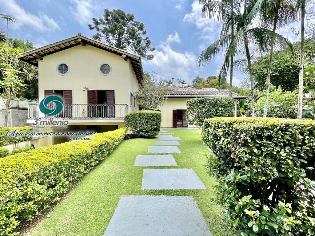 Casa em Cotia, no bairro Chácara Eliana