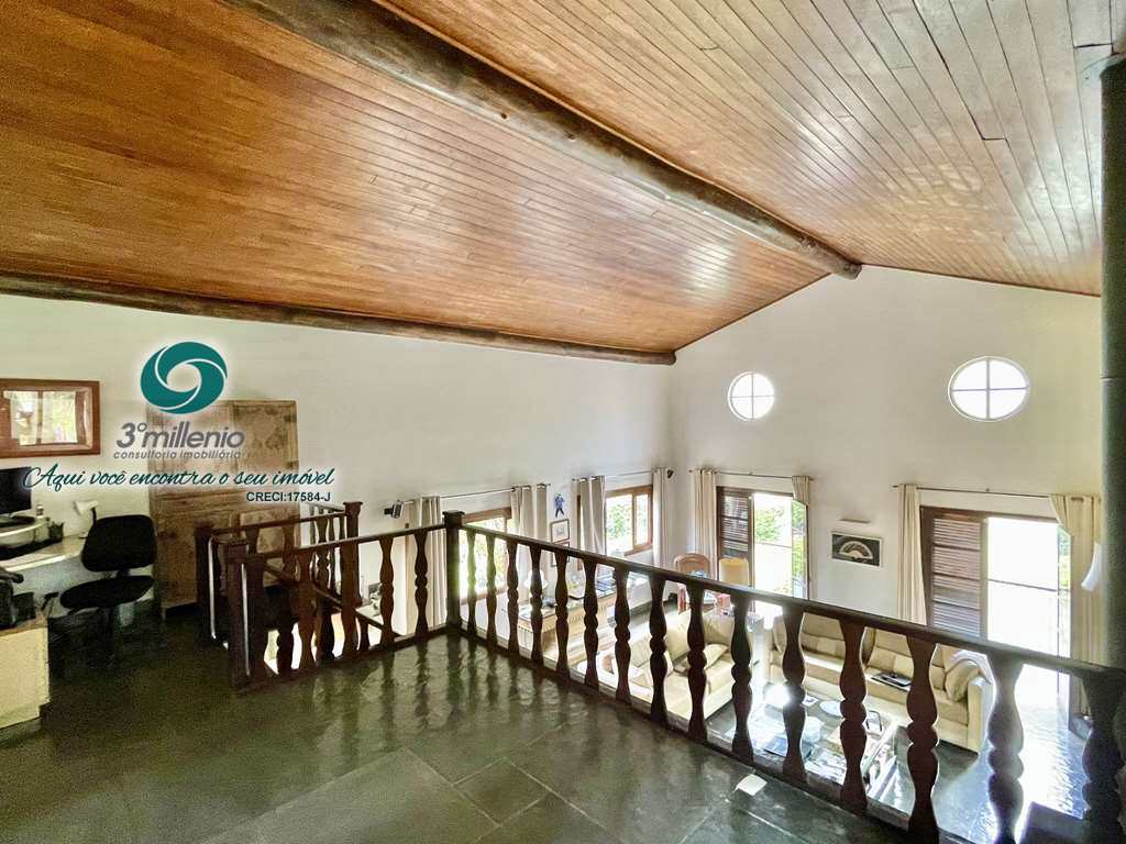 Casa em Cotia, no bairro Chácara Eliana