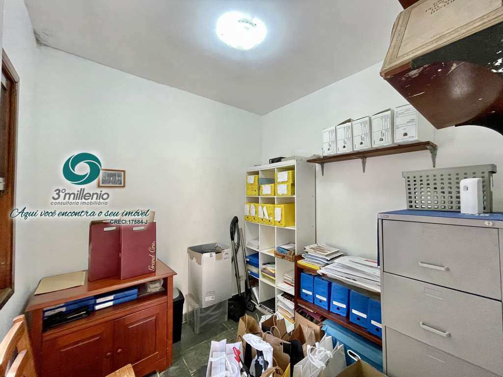 Casa em Cotia, no bairro Chácara Eliana
