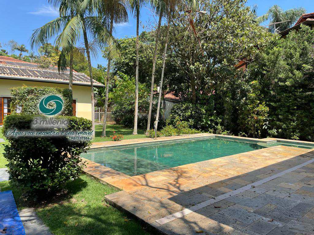 Casa em Cotia, no bairro Chácara Eliana