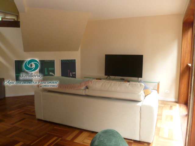 Casa em Jandira, no bairro Altos de São Fernando