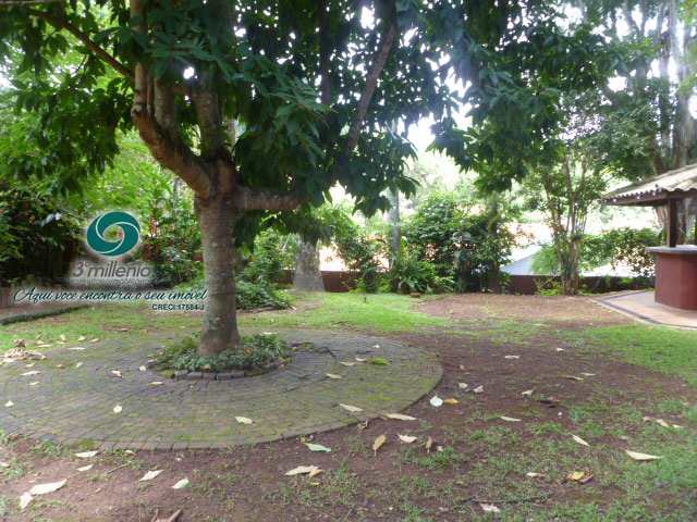 Casa em Jandira, no bairro Altos de São Fernando