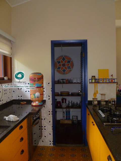 Casa em Jandira, no bairro Altos de São Fernando