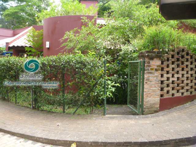 Casa em Jandira, no bairro Altos de São Fernando