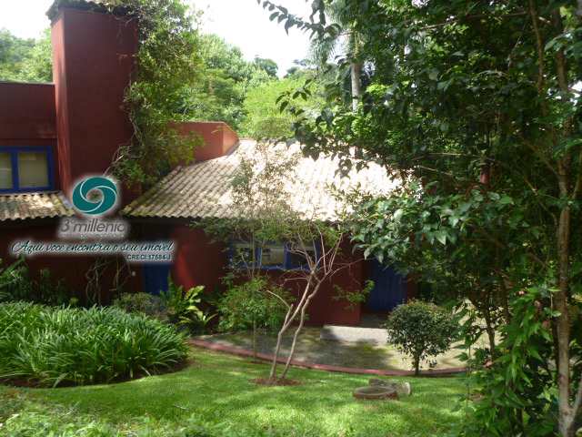 Casa em Jandira, no bairro Altos de São Fernando