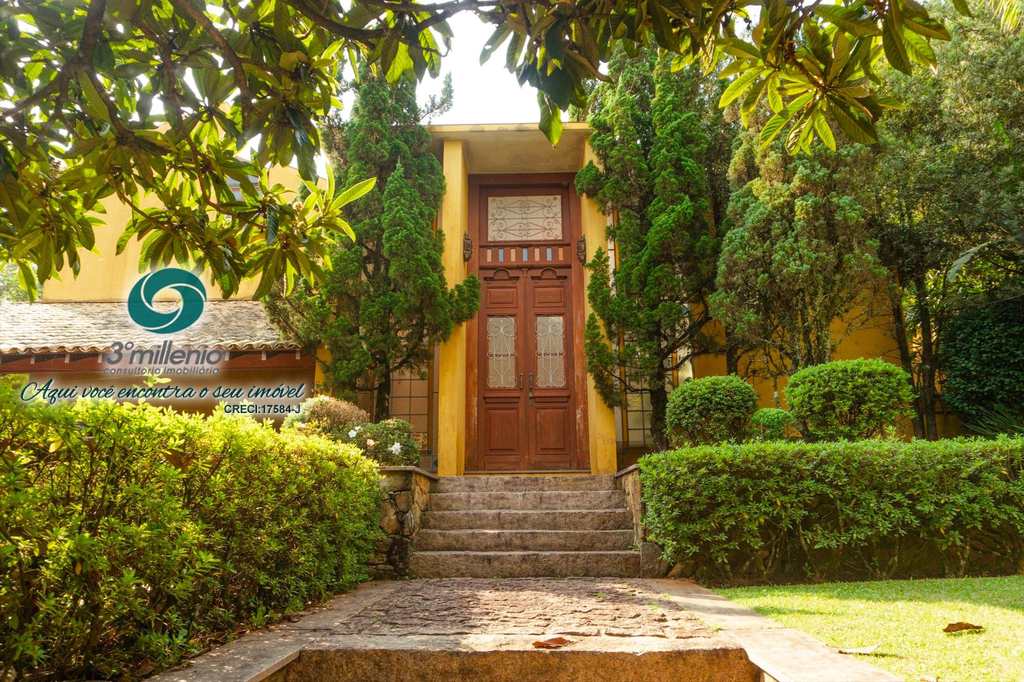 Casa em Cotia, no bairro Bosque do Vianna