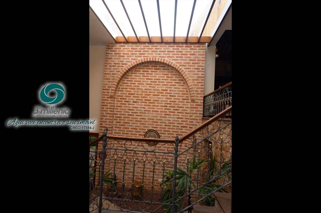 Casa em Cotia, no bairro Bosque do Vianna