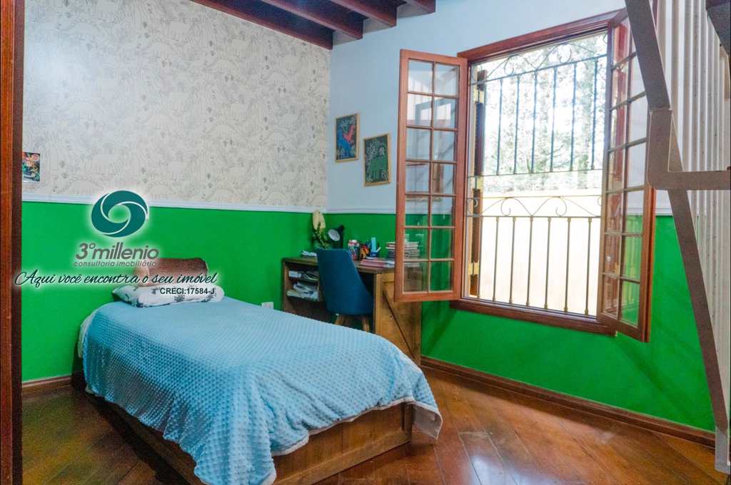 Casa em Cotia, no bairro Bosque do Vianna