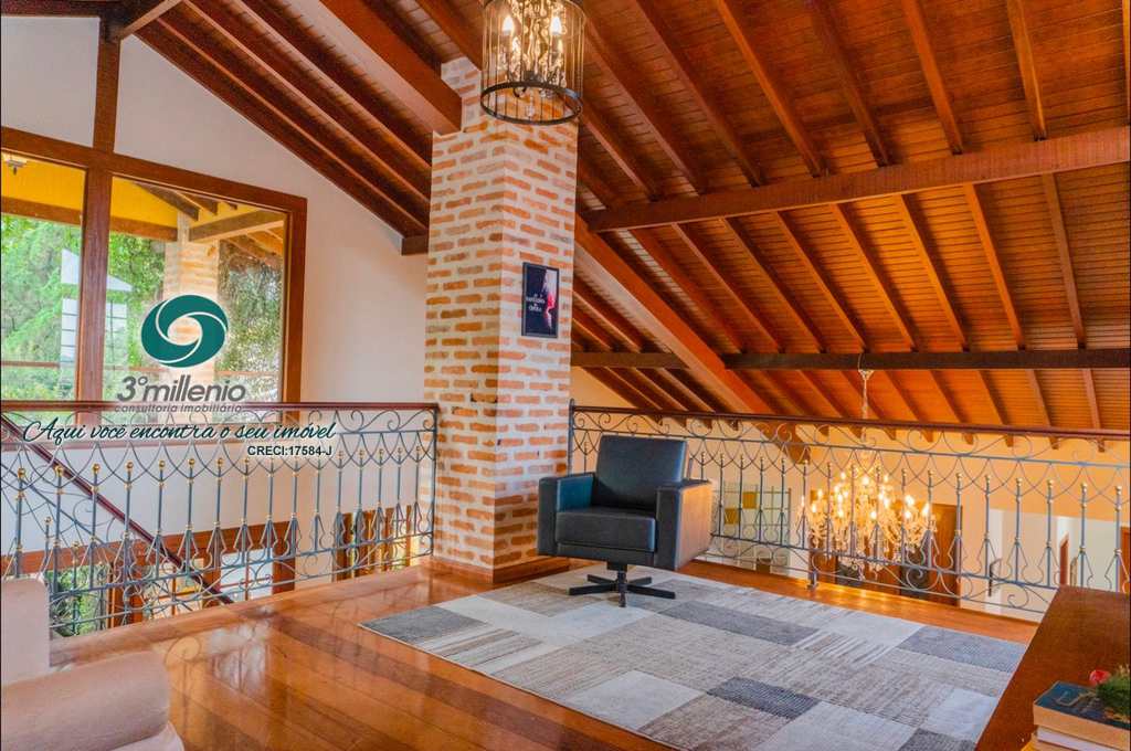 Casa em Cotia, no bairro Bosque do Vianna