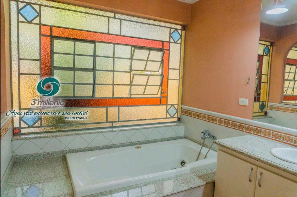 Casa em Cotia, no bairro Bosque do Vianna