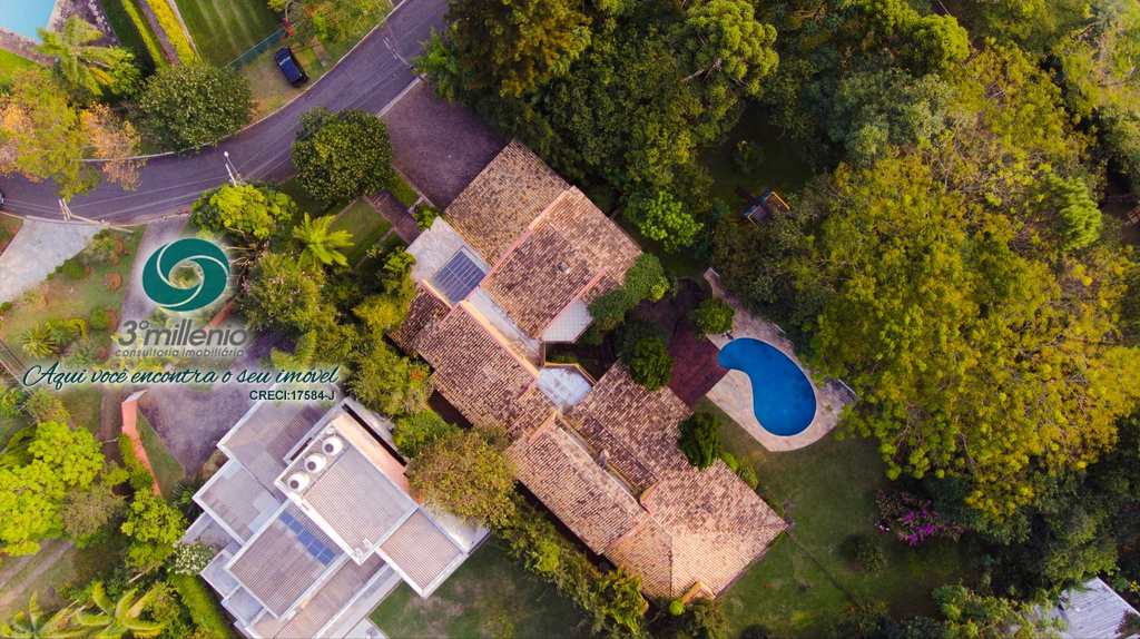 Casa em Cotia, no bairro Bosque do Vianna