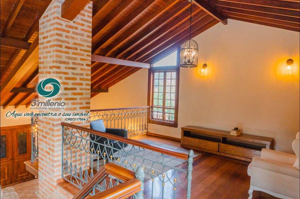 Casa em Cotia, no bairro Bosque do Vianna