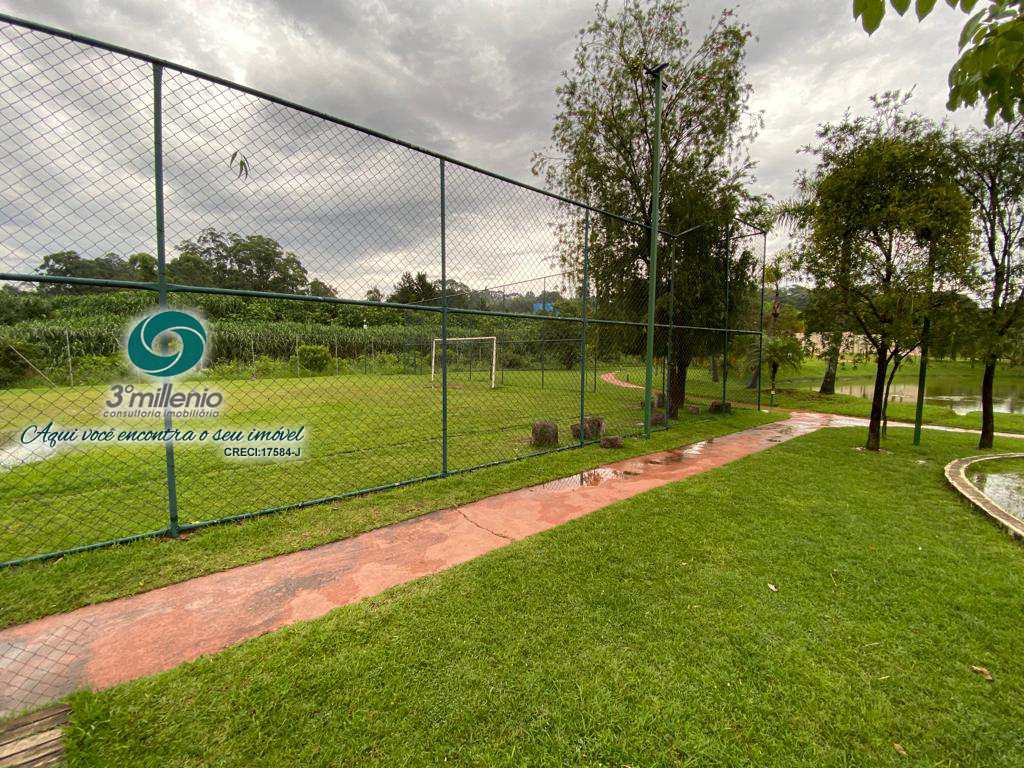 Terreno em Cotia, no bairro Jardim Colibri