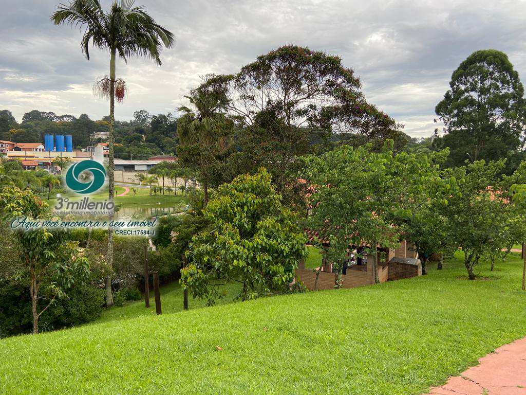 Terreno em Cotia, no bairro Jardim Colibri