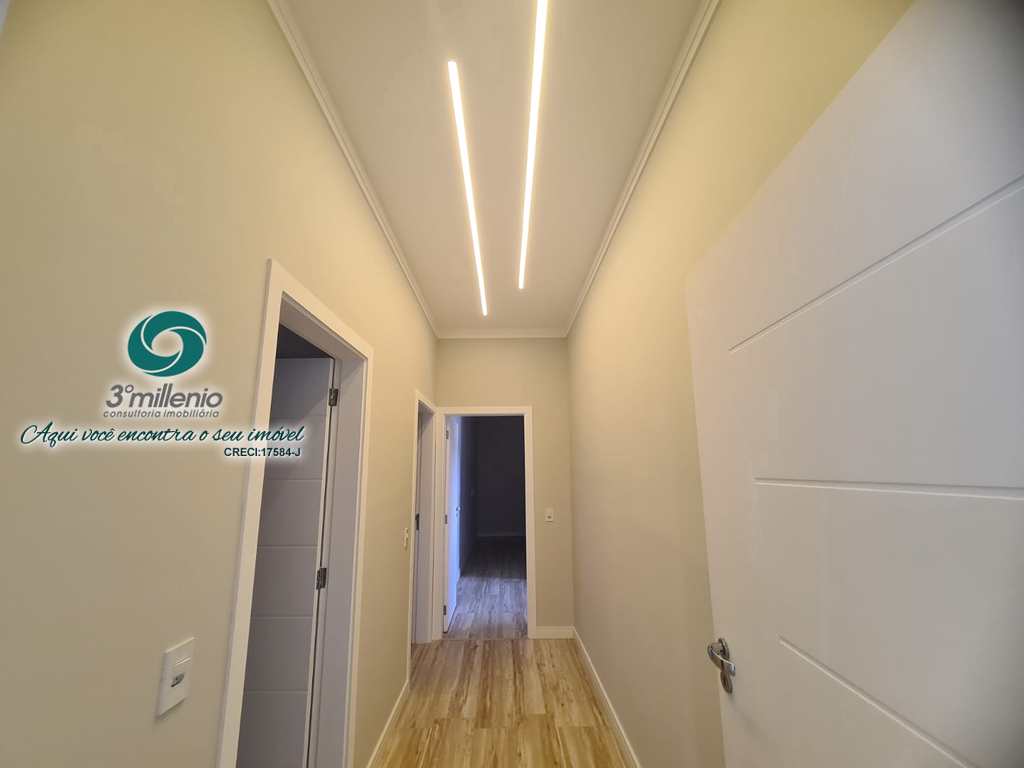 Casa em Jandira, no bairro Jardim do Golf I