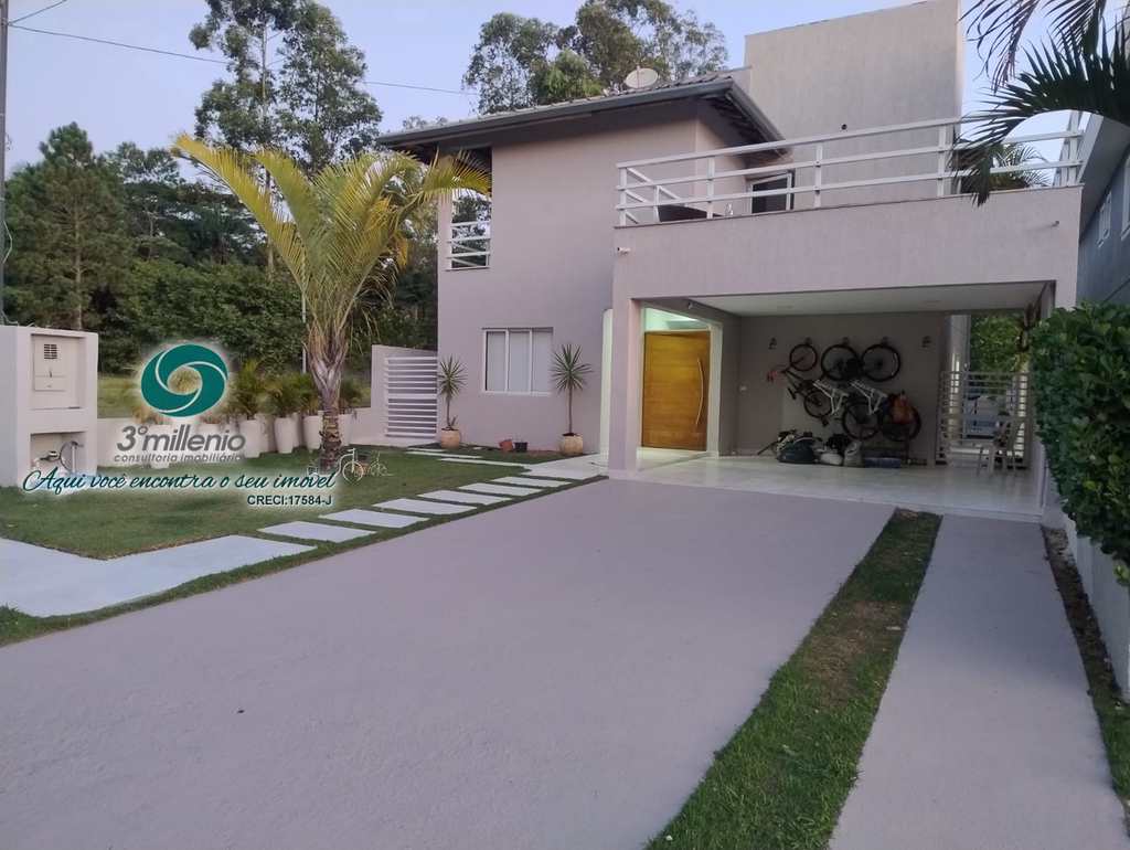 Casa em Cotia, no bairro Jardim Colibri