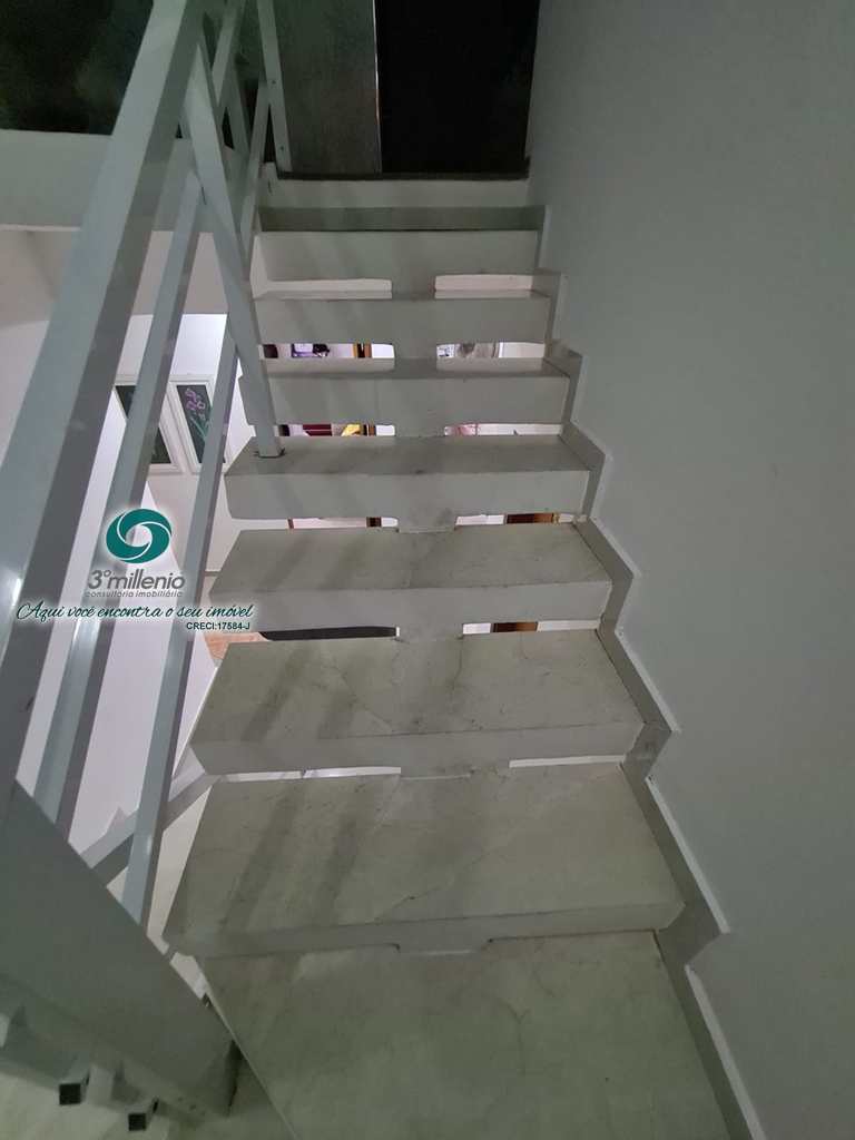 Casa em Cotia, no bairro Jardim Colibri