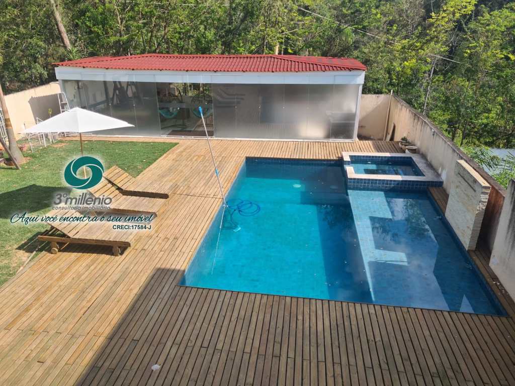 Casa em Cotia, no bairro Jardim Colibri