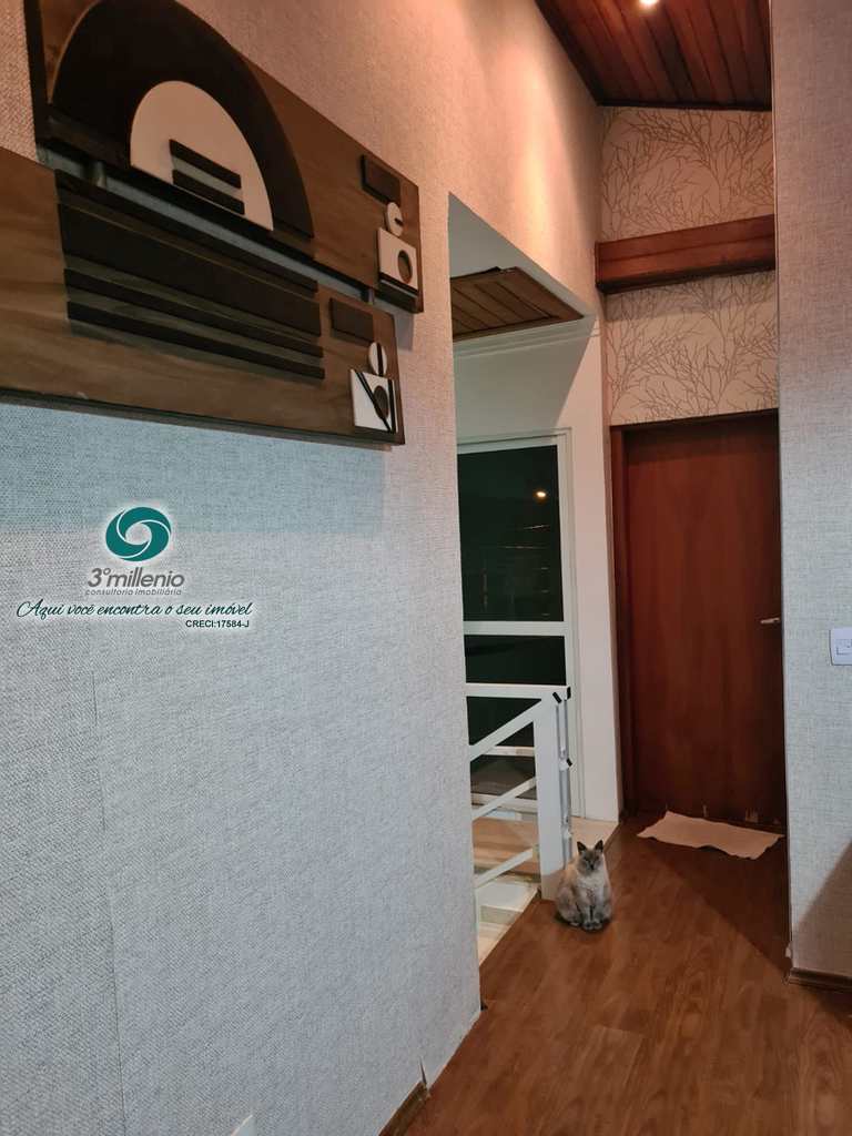 Casa em Cotia, no bairro Jardim Colibri