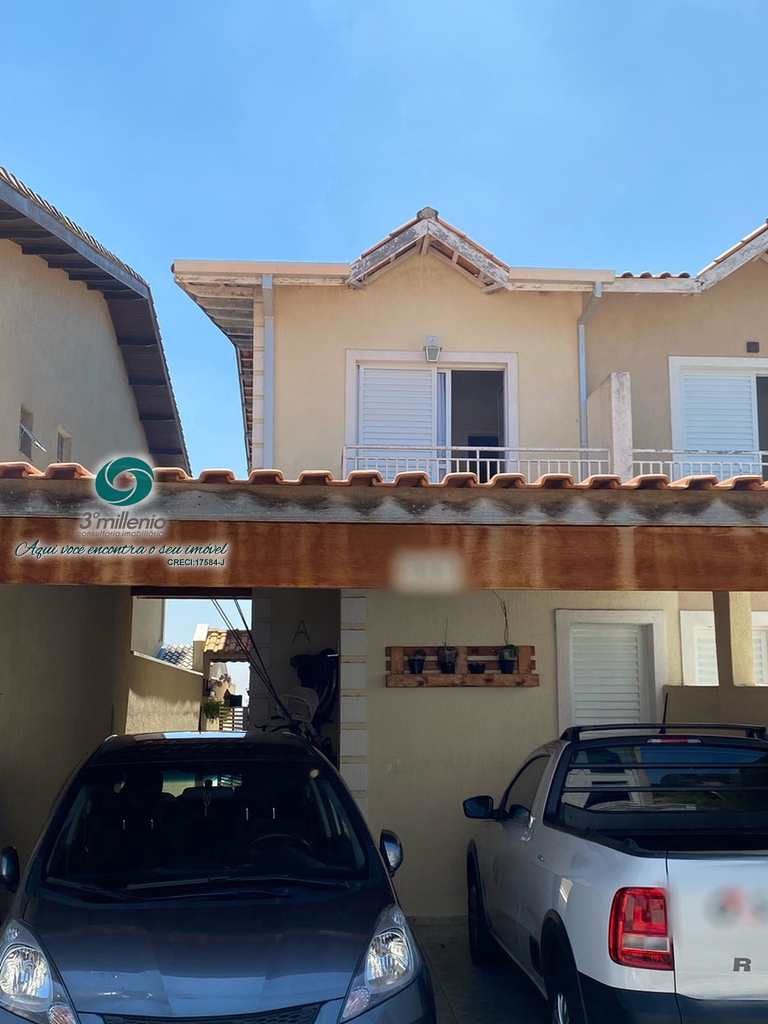 Casa em Cotia, no bairro Jardim Rio das Pedras