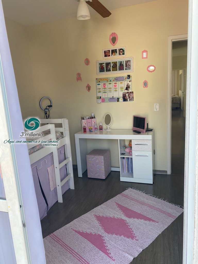 Casa em Cotia, no bairro Jardim Rio das Pedras