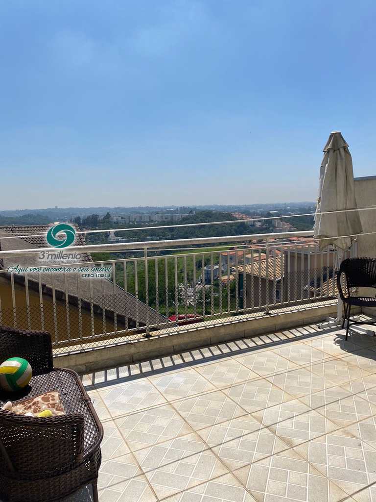 Casa em Cotia, no bairro Jardim Rio das Pedras