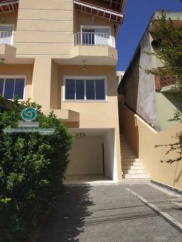 Casa, código 32077 em Cotia, bairro Jardim Rio das Pedras