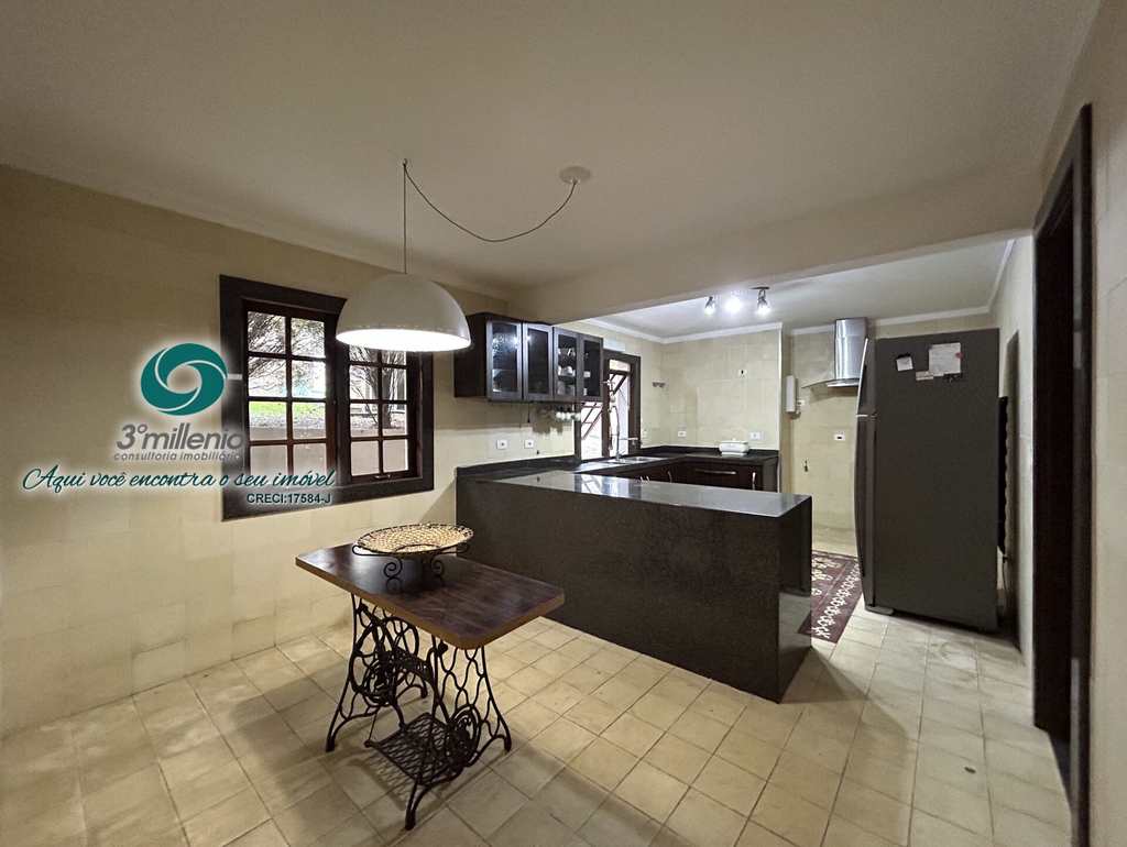 Casa em Cotia, no bairro Jardim São Paulo II